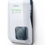 Charge Supply AS - Nye KEBA P40 11kW ladestasjon for installasjon i felles ladeanlegg i borettslag og sameier. Ladestasjonen har innebygget og godkjent AC og DC vern. Ladestasjonen trenger foranmontert overlastvern. Dette er ladestasjonen vi anbefaler til ladeanlegg hvor det skal monteres Keba ladestasjoner. Keba P40 erstatter tidligere modelller fra Keba.